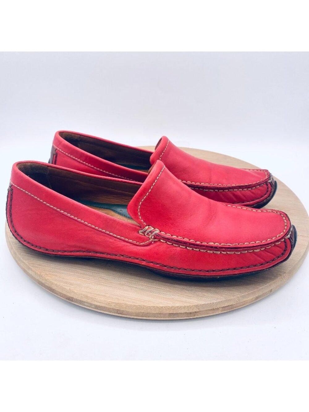 H S Trask Shoes Womens 7.5 Red Leather Slip On Comfort Loafers Vibram